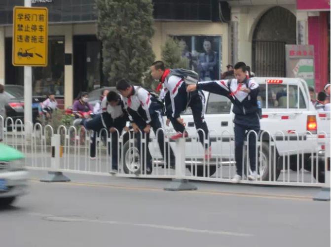 zhongguorenguobanmaxian2.jpg